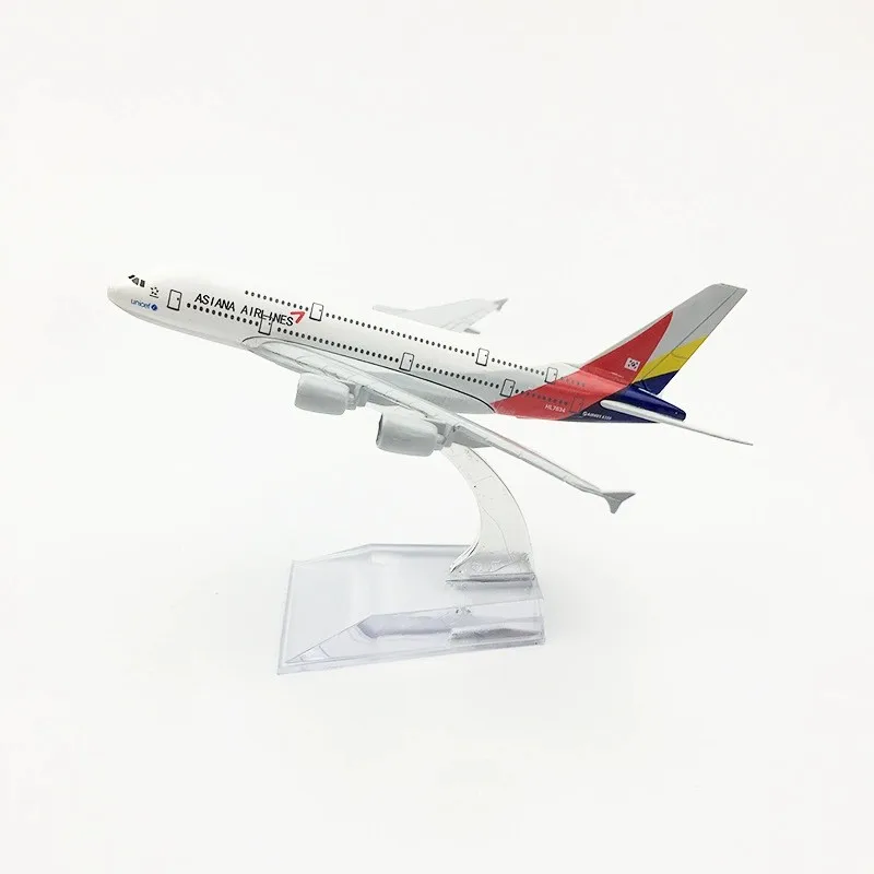 A380 Asiana Airlines 16CM Plane Collectible Miniatures Airplane Model Air-bus 380 Aircraft Model Diecast Metal 1/400 Scale Gifts