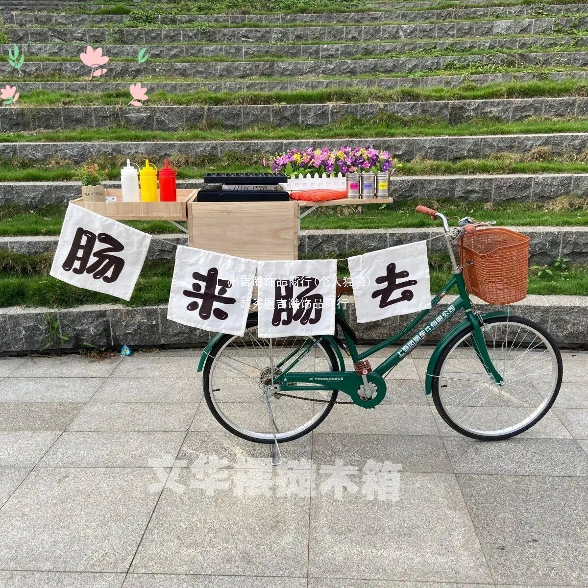 Stall wooden box trunk shelf night market snack artifact starch sausage Oden cooking