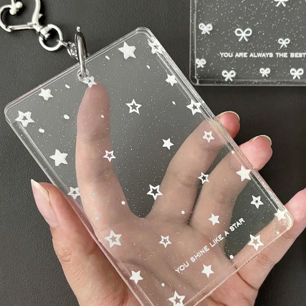 Soporte para sesión fotográfica de acrílico transparente, funda protectora, bonita funda para tarjetas fotográficas con estampado de patrón de llavero