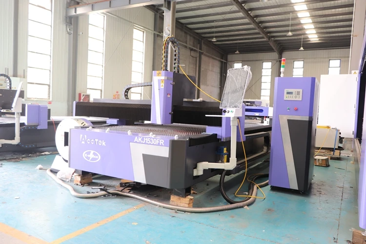 Heavy Duty Industry 6000W CNC Fiber Cutter Metal Laser Cutting Machine Price Laser Cutter Price