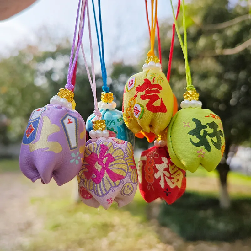 Creative Cultural Dragon Boat Festival Amulet Mobile Phone Pendant Car Safety Symbol Short Sleeve T-Shirt for Ladies