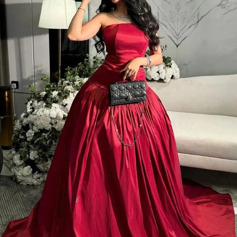 

Customized Temperament Draped Strapless Floor Length Evening Dress A-Line Satin Sleeveless Court Train Vestidos Para Mujer