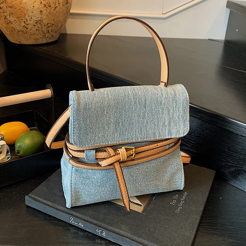 

Classic Handbag Luxury Designer Bag Flap Female Bag 2025 Retro Denim Shoulder Crossbody Bag Small Tote Blet Buckle Jean Bag