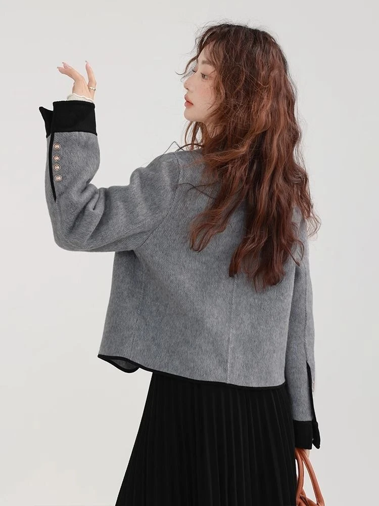 معطف نسائي عصري للخريف والشتاء كبير الحجم من مزيج الصوف قصير فضفاض مناسب كتلة الألوان تصميم دافئ مبطن بالفرو الصناعي #4