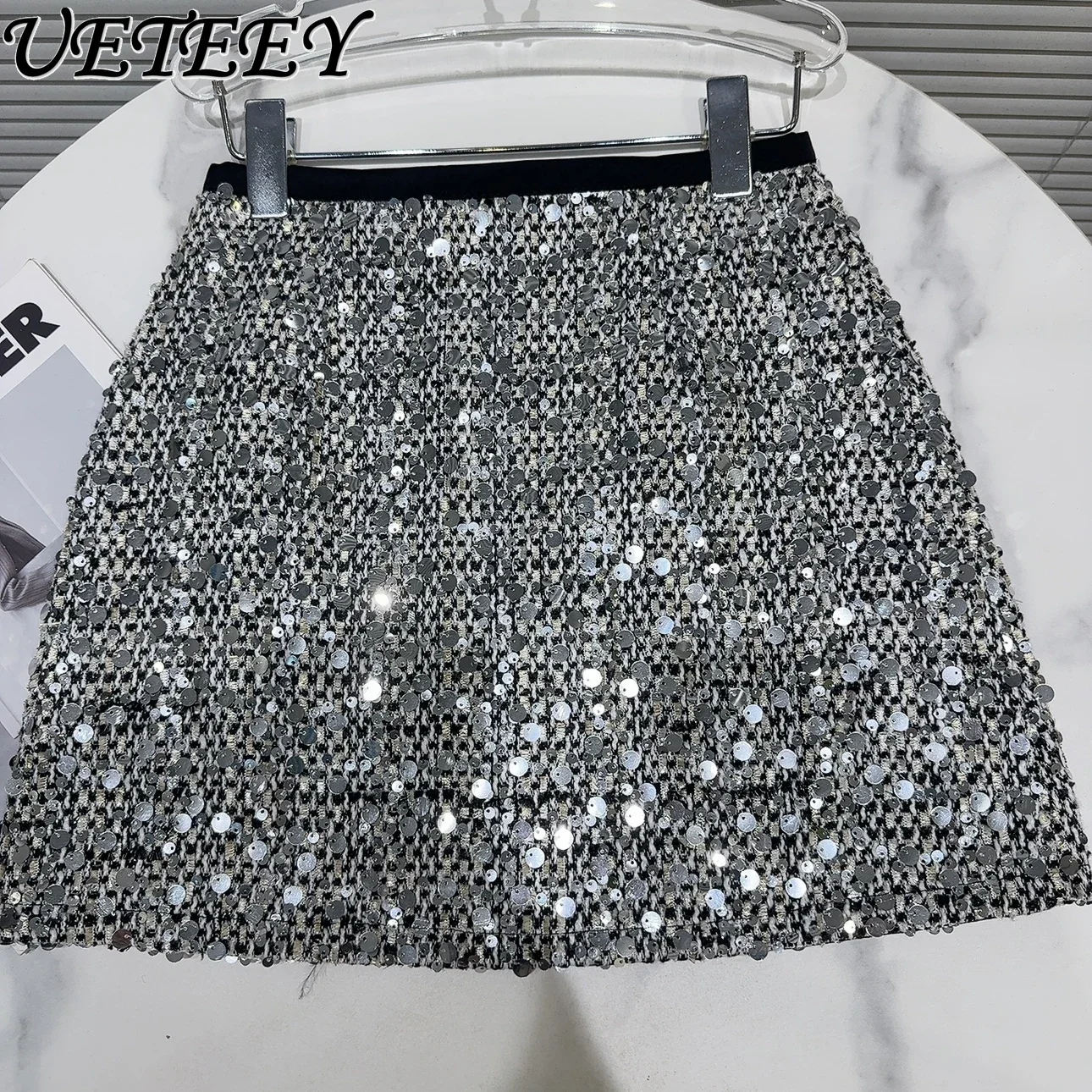 

2024 Autumn New Fashion Sequined Woven Tweed Skirt Women Light Luxury Socialite Sequins Sparkling Short Skirts A-line Mini Skirt