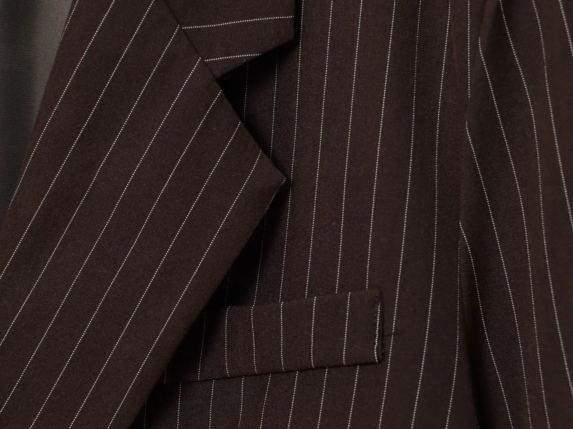 Veste de costume à manches longues pour femmes, nouvelle mode décontractée, tempérament simple, version ample, à fines rayures, automne