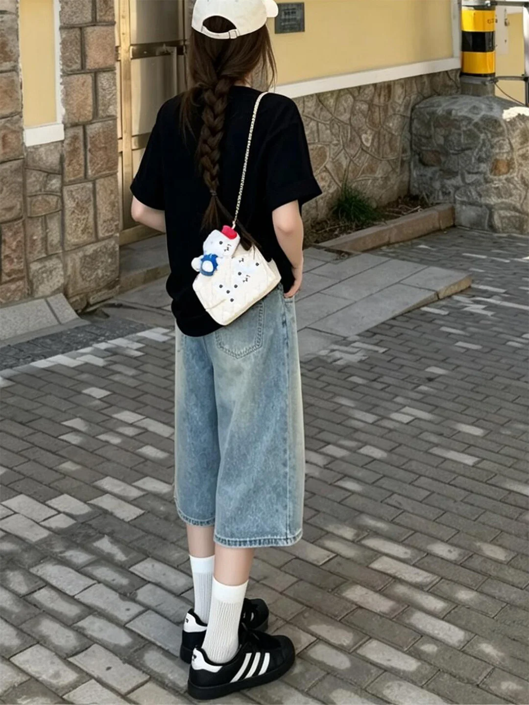 Retro Large Size Small Figure Trendy Seven-Foot Straight Leg Denim Women's Autumn 2026 New Vintage Wide Leg Mid-Pants