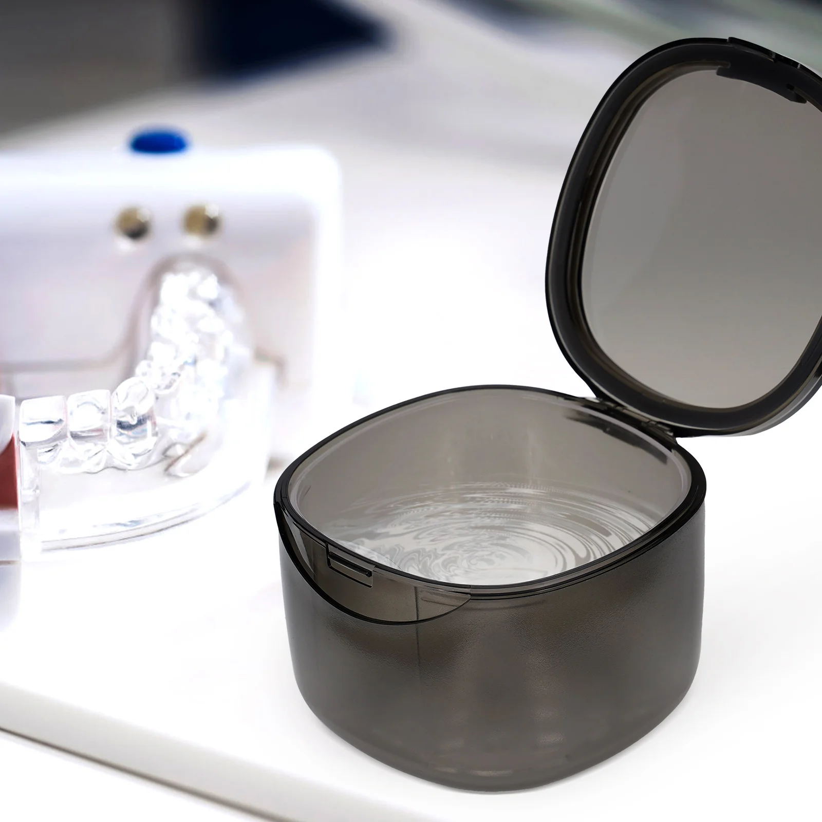 

Portable Denture Holder Braces Cleaning Box Oral Care Supplies Plastic Travel Teeth Set Retainer Case For Storing Mouthguards