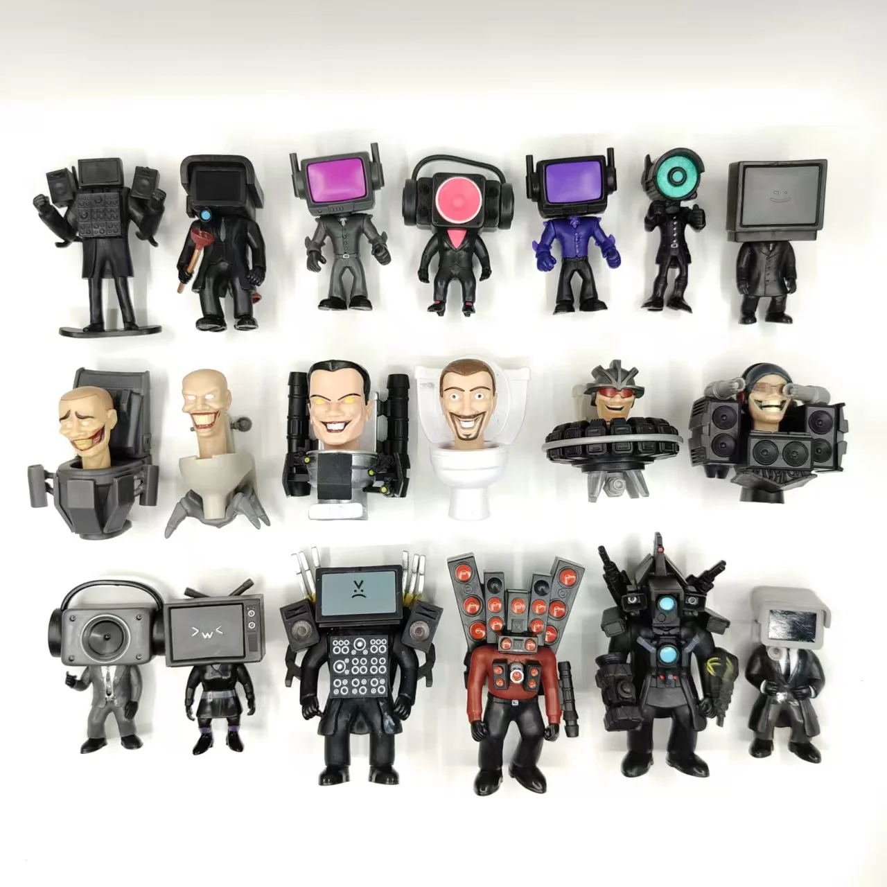 

Original Skibidi Toilet Man Toy Monitor Man Titan Speaker Man Titan TV Man PVC Action Figure Model Toys Collection Kid Doll Gift