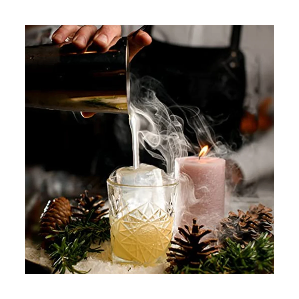 Macchina per il ghiaccio trasparente, vassoio quadrato per il ghiaccio trasparente crea 8 grandi quadrati di ghiaccio quadrati, creatore di quadrati di ghiaccio cristallino per cocktail