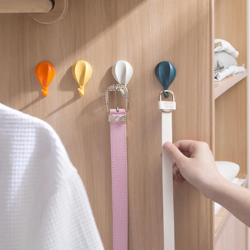 8Pcs/set Creative Hot Air Balloon Hook Wall-mounted Hanger Home Key Hooks for Hanging Adhesive Hook Kitchen Bathroom Supplies