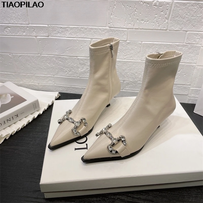 

Осенне-зимние модные женские ботильоны со стразами, женские короткие ботинки на шпильке с острым носком, дизайнерская женская обувь ручной работы