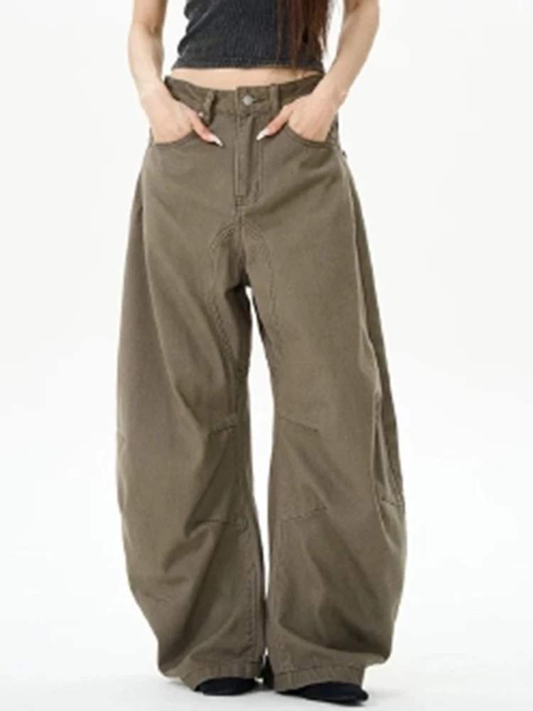 

Streetwear Loose Fit Pants Trendy Maillard Brown Couple Jeans with Curved Hem Design Women