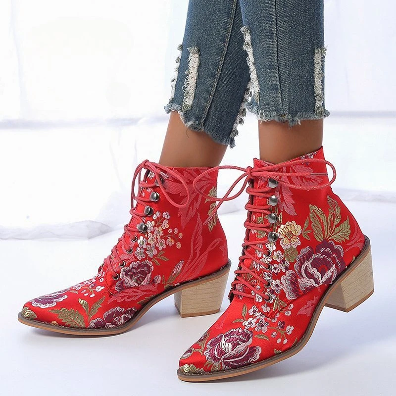 

Vintage American-Style Women's Boots Winter New Arrival Ethnic Pointed-Toe Boots With Lace-Up Embroidery Short Boots Plus Size