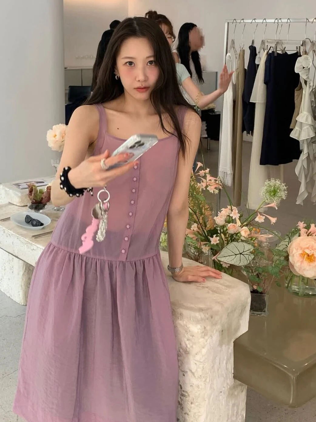 

Романтическое фиолетовое платье на бретельках, женское платье средней длины с квадратным воротником и одной пуговицей, свободный крой во французском стиле, летнее платье для города и поездок на работу