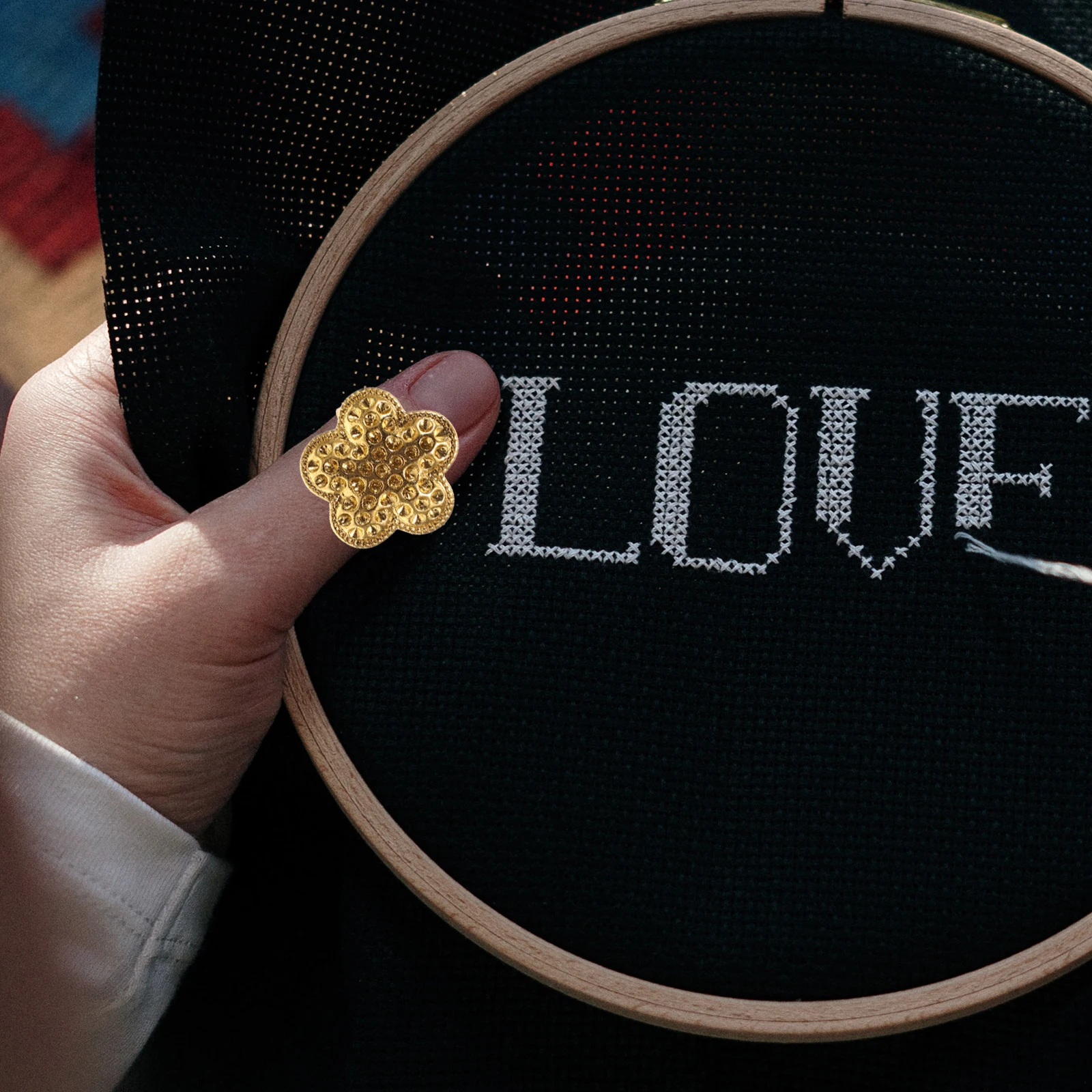 

5pcs Finger Ring Thimbles Adjustable Sewing Protectors For Handwork Diy Crafts Cross Stitch Covers Professional Thimbles