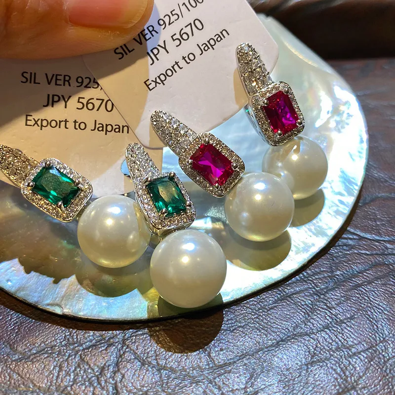 

Elegant Pearl Light Luxury Zircon Fashion Earrings