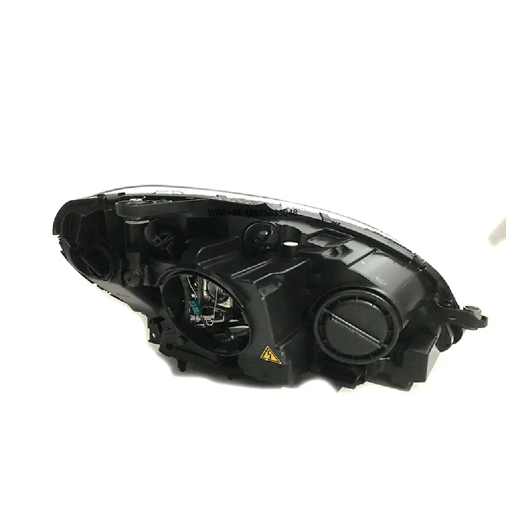 

Factory Direct Sale Is Suitable for Old W204 Headlight Car LED Front Headlight, OEM 204 820 01 59