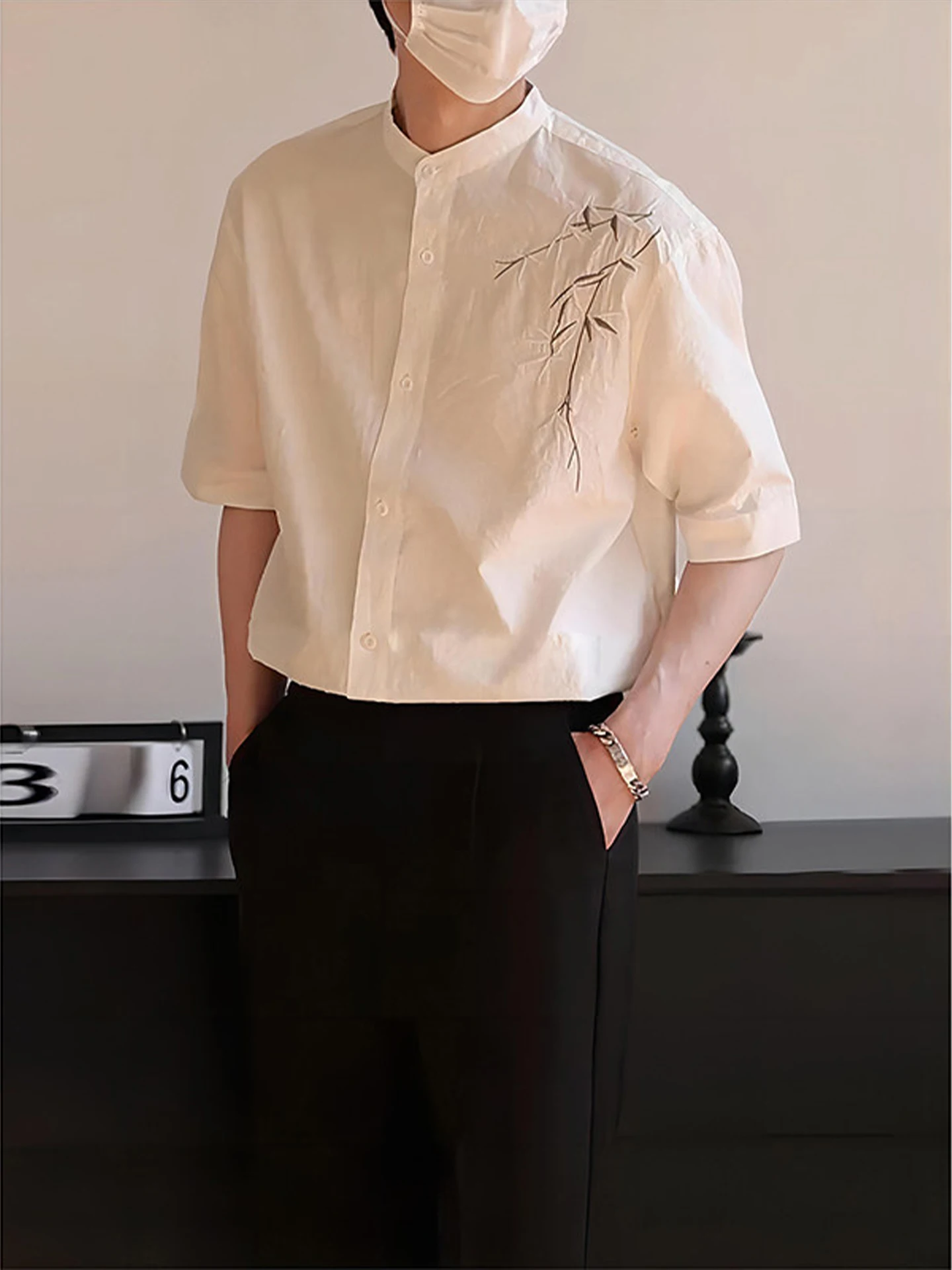 

New Chinese Style Bamboo Leaf Embroidery Men's Shirt Summer Handsome High-End Feeling Five-Quarter Sleeve Matures Serious Lig...