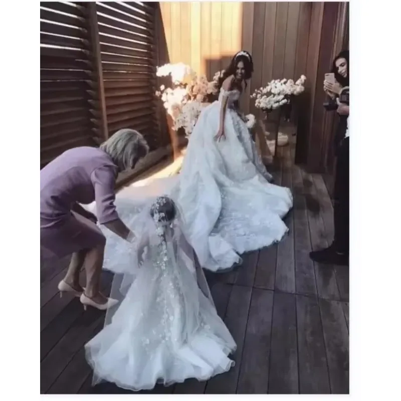 Jolie robe de mariée personnalisée à épaules dénudées, motif Floral 3 D, robe de bal détachable