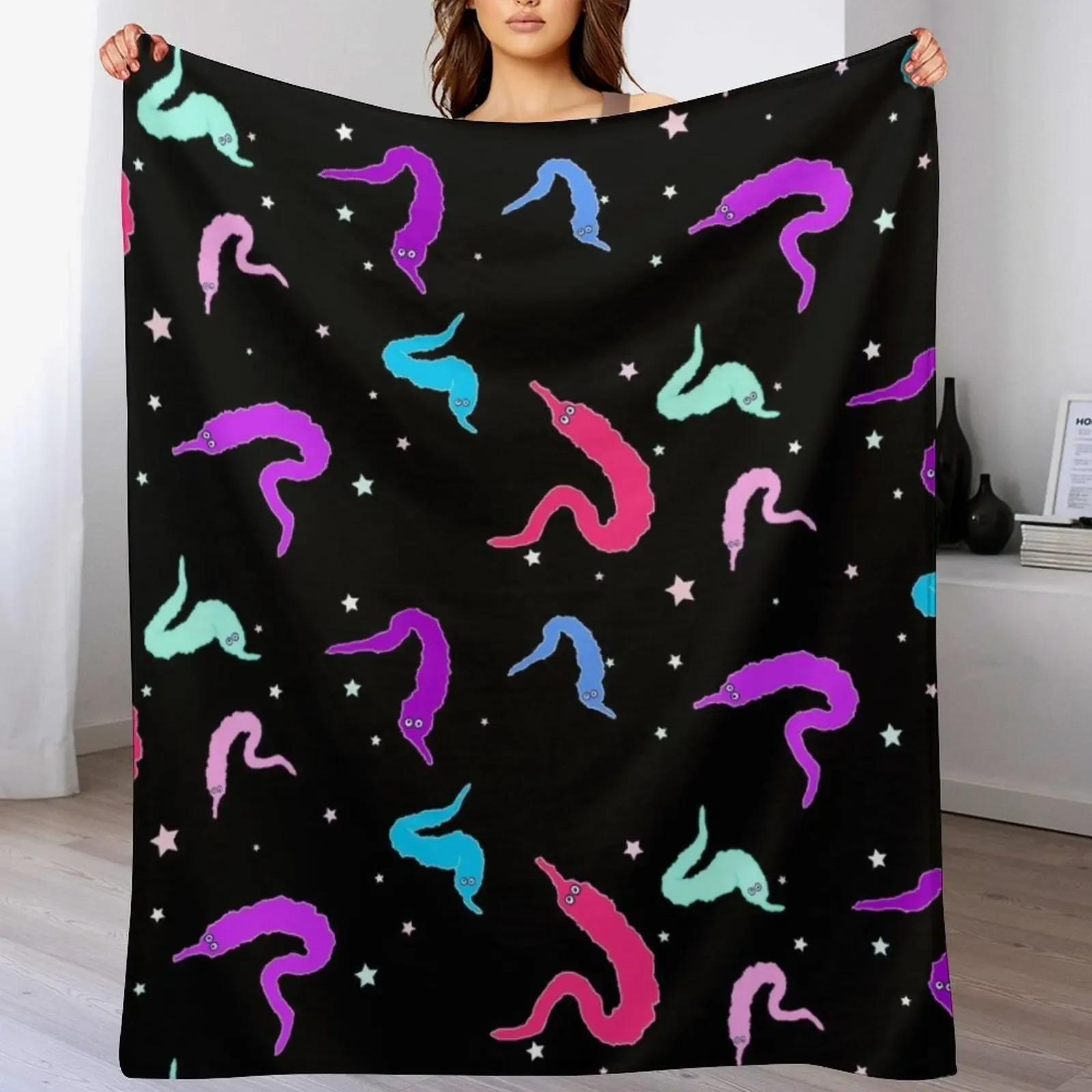 

Worms in Space Throw Blanket Extra Large Throw Thermals For Travel Cute Soft Plush Plaid Blankets