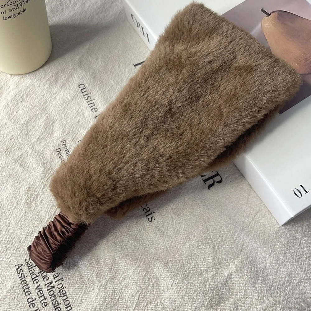 

Новый широкий дизайн, пушистая повязка на голову, однотонная повязка для волос из искусственного меха, мягкий эластичный головной убор, повседневная одежда