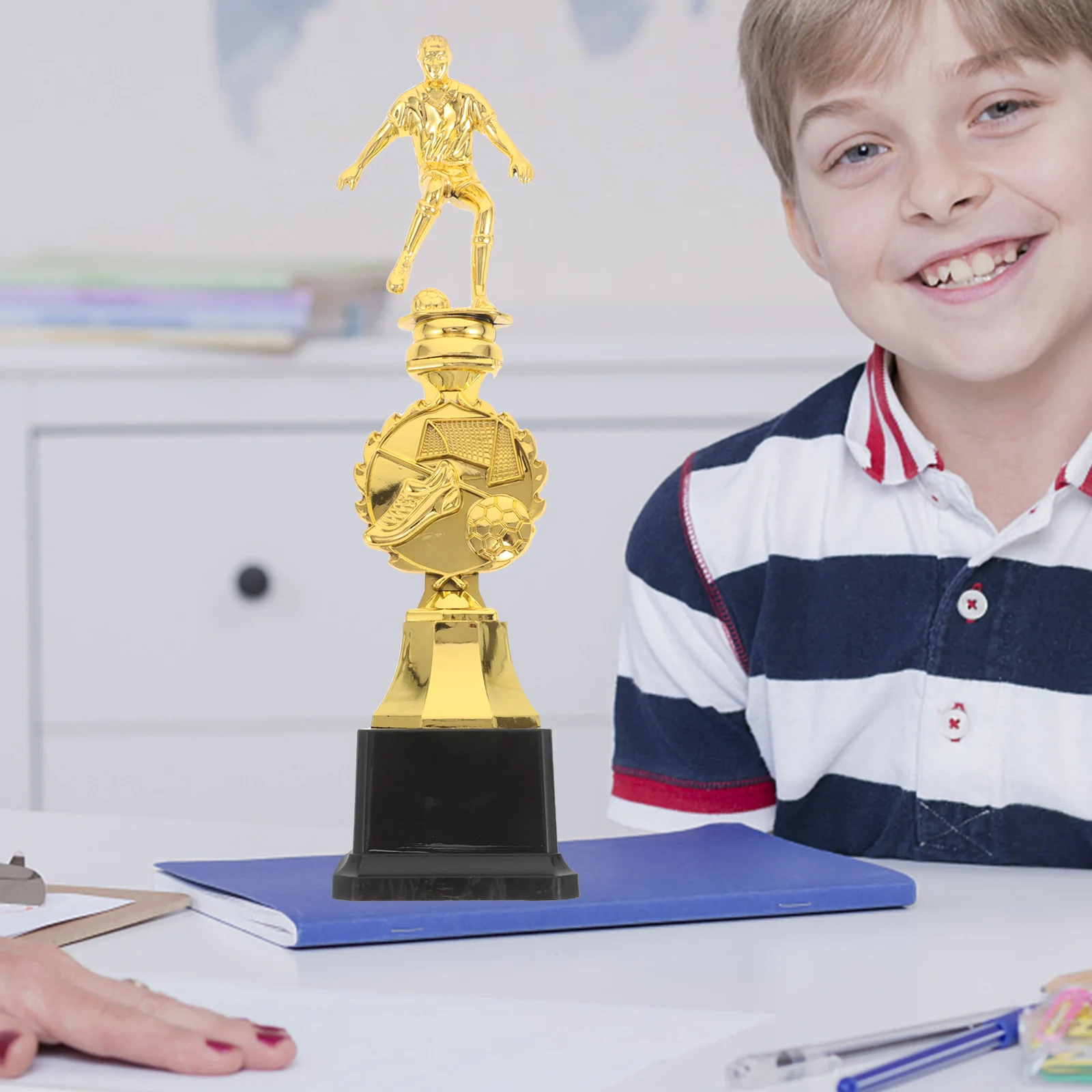 

Gold Plastic Soccer Trophy Cup For School Office Party Achievement Awards Prizes Winner Trophies Decor Team
