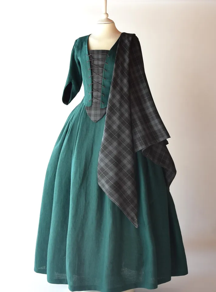 outlander green dress Claire, Ep2.09