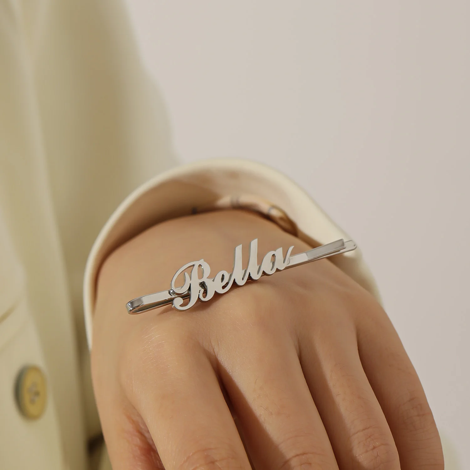 Custom Name Hair Clip Personalized Delicate Script Name Design Metal Hair Accessory Unique Customizable Hair Jewelry Christmas