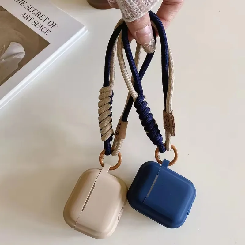 حافظة من السيليكون لأجهزة AirPods 4 3 2 1 حافظة واقية لسماعات الأذن اللاسلكية أغطية لسماعات Apple AirPods Pro2 مع قلادة 2025 #3