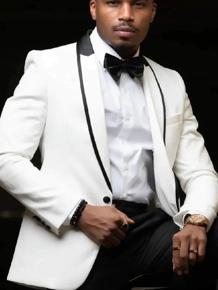 

Men's Suits Tailored 2 Pieces White Blazer Black Pants One Button Sheer Lapel Slim Fit Plus SizeWedding Groom Tailored Plus Size