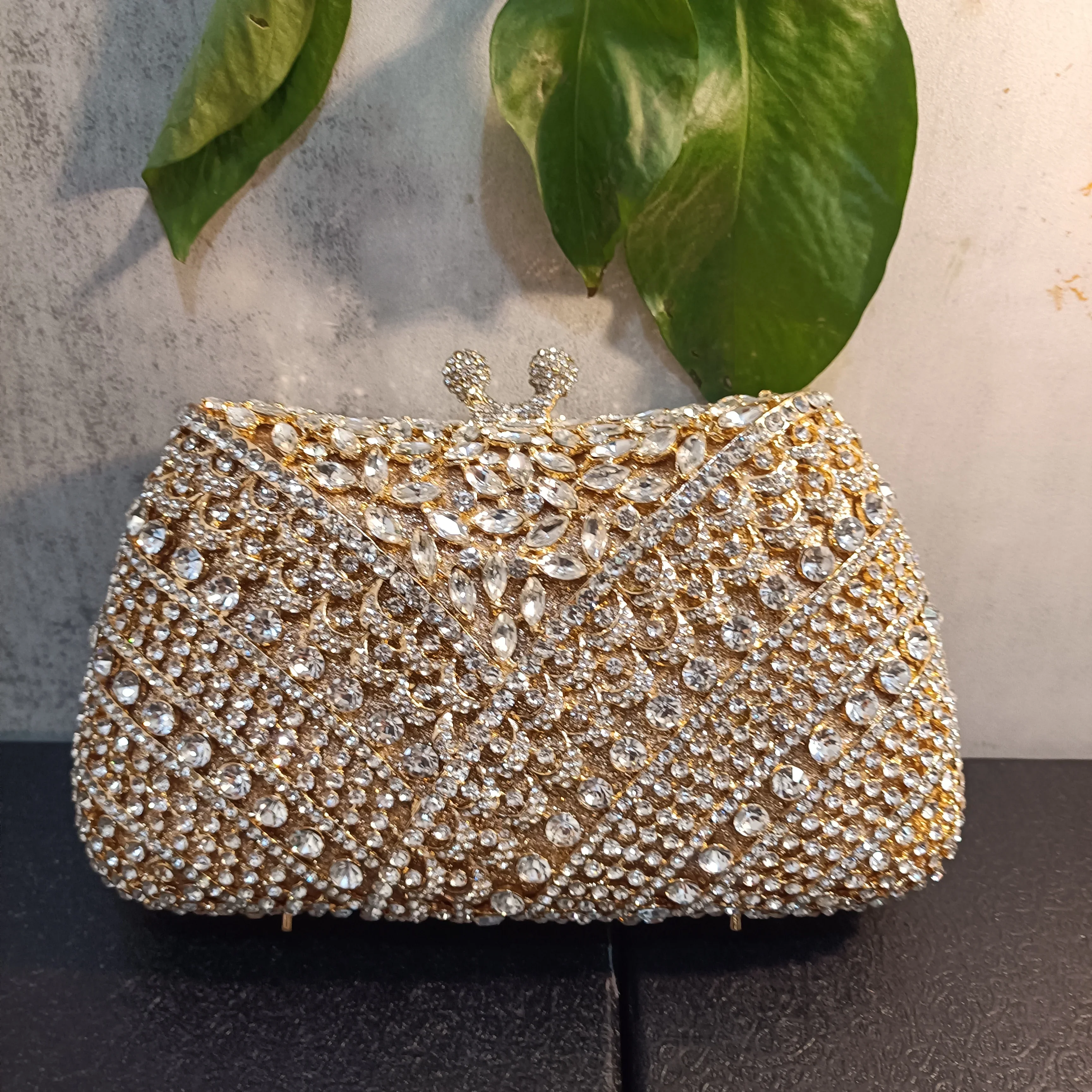 

XIYUAN Woman Gold White Diamond Evening Bag Wedding Bridal Gala Dinner Purse Crystal Banquet Cocktail Party Lady Hollow Handbag