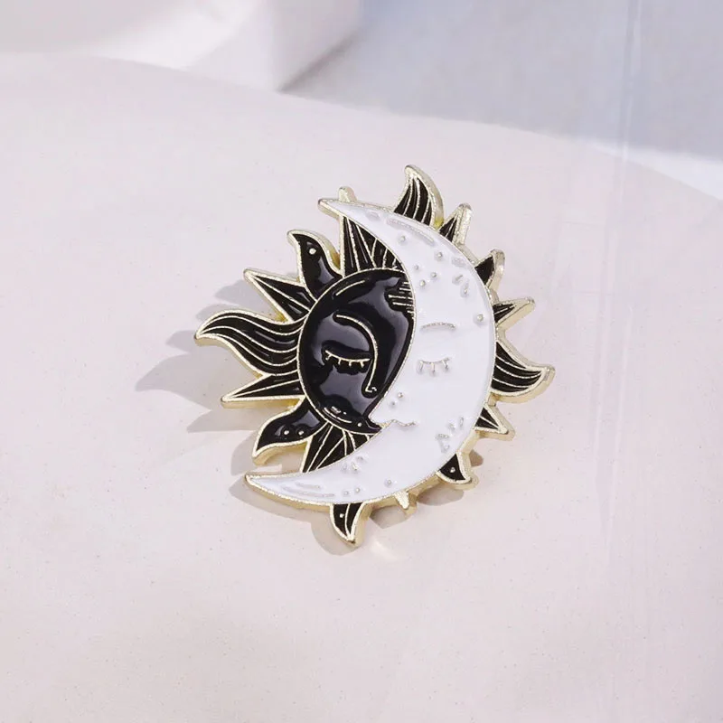 Pines Lapel Badges Punk Lovers Jewelry Gift for Friends Sun And Moon Enamel Brooch Custom Black White