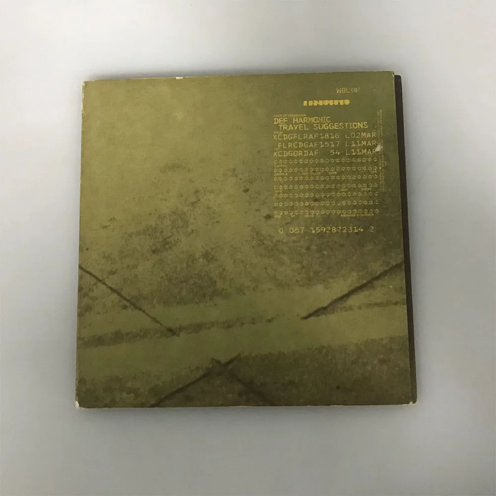 

CD-альбом "This Is An Experimental EP'Travel Suggestions" вышел в 2001 году от хип-хоп/рэп-группы Def Harmonic, базирующейся в Милуоки, США.