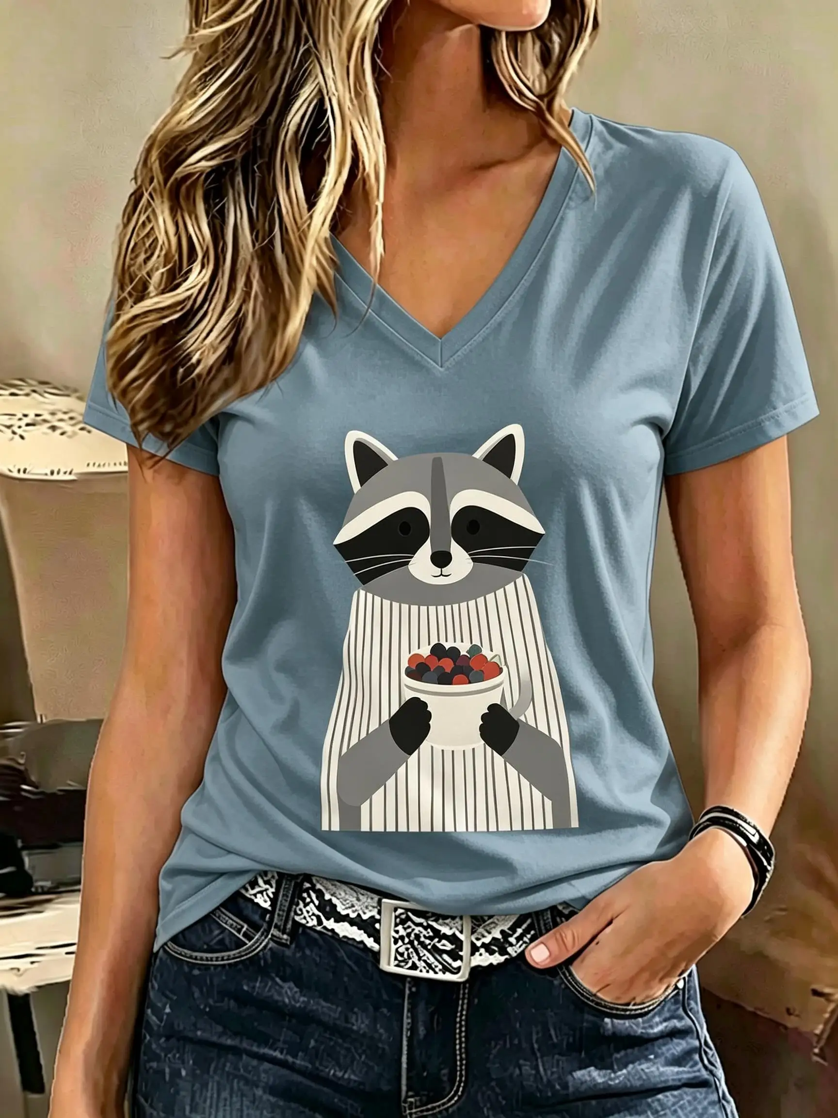 Women V‑Neck Short Sleeve T‑Shirt Cute Cartoon Animal Graphic Print Casual Daily Basic Tee Top