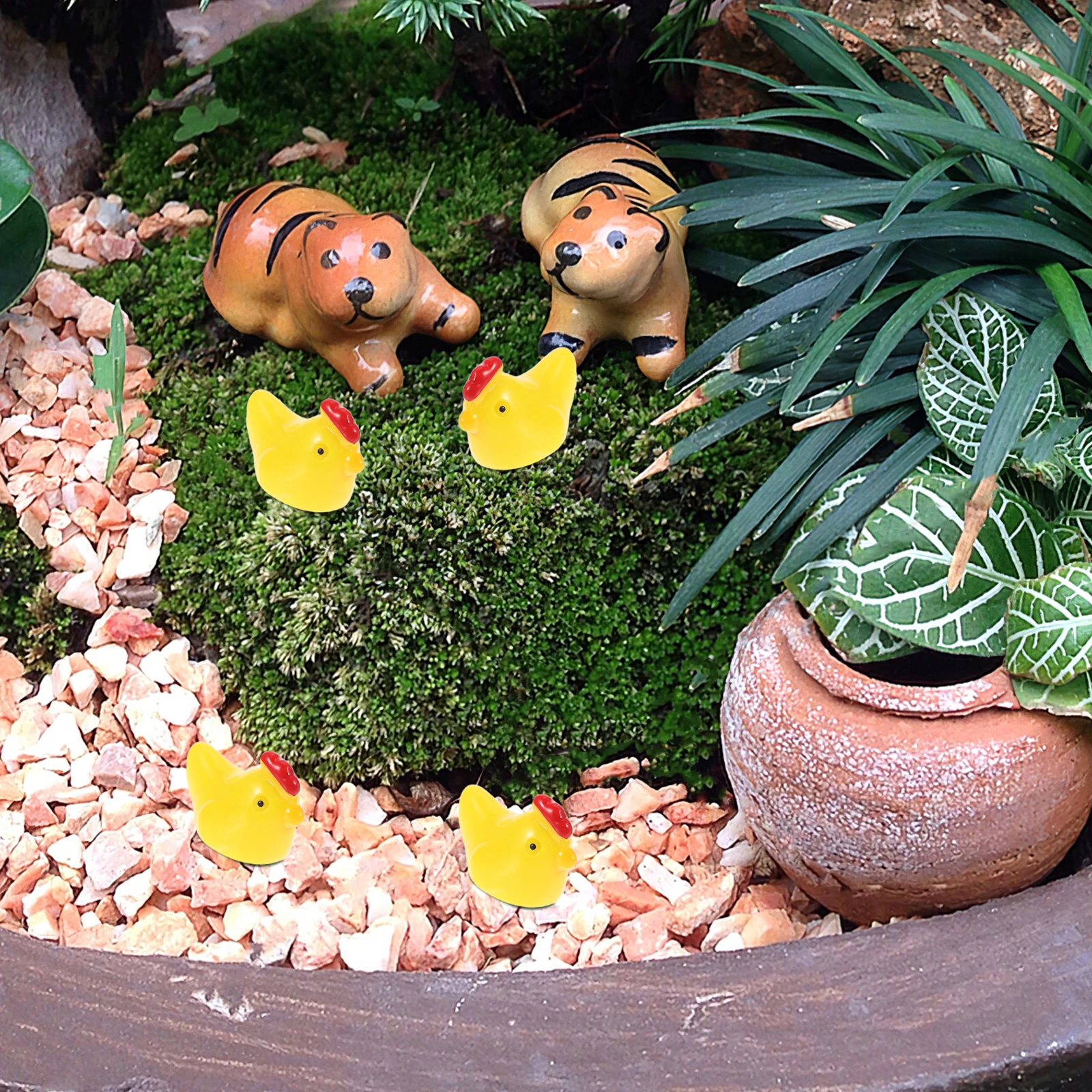 

10Pcs Mini Chicken Resin Accessories for Moss Micro Landscape Garden Decor Cute Tiny Hen Chick Micro Landscape Animal Ornaments