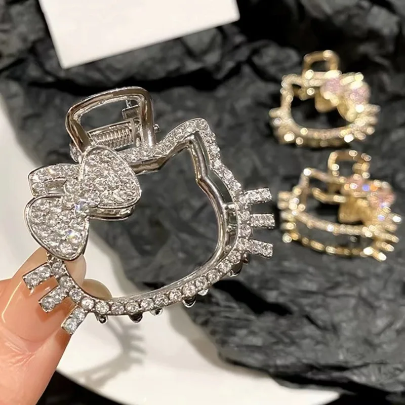 Kawaii Hello Kitty Hair Clip Crystal Y2K Hello Kitty Things Hairclips Accessories Hairpins Silvery Jewelry Cartoon Hair Clip New view 6