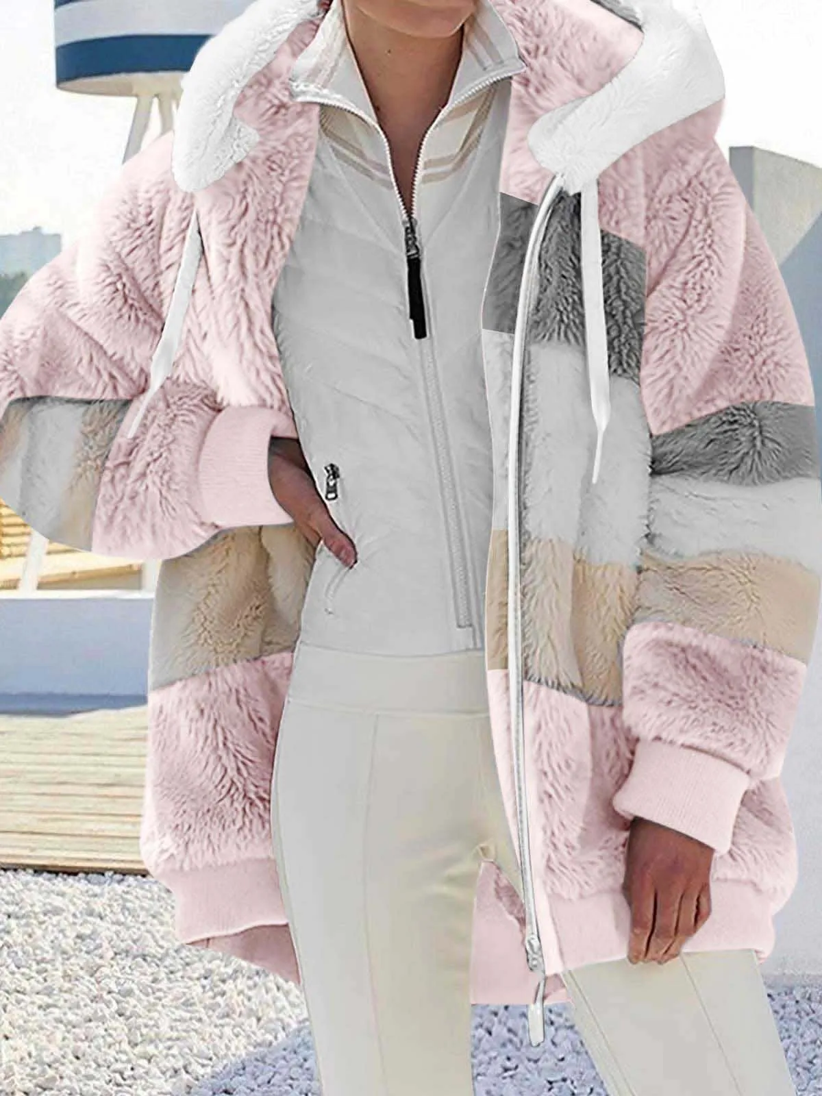 Autumn Winter Warm Furry Patchwork Zipper Pocket Women's Street Style Coat Thickened Cotton Long Sleeve Ultra Short Length