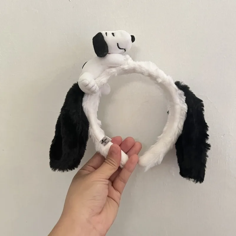 Snoopy bando lucu kreatif animasi perifer mewah ikat kepala boneka mainan kawaii aksesoris rambut anak-anak hadiah liburan