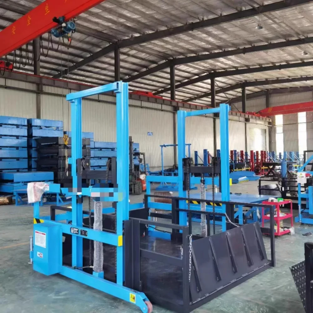 Mobile loading and unloading platform truck heavy load hydraulic lift