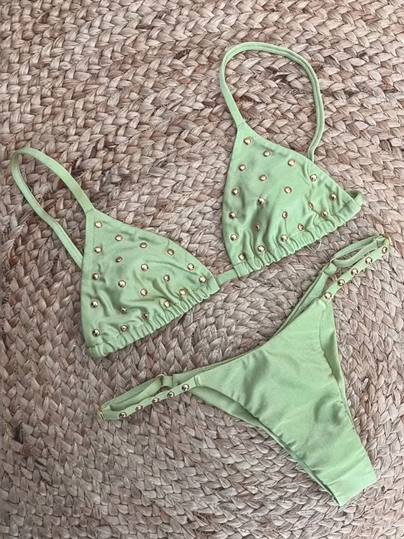 2025 مثير جديلة طقم بيكيني صغير ملابس السباحة حزام Biquini النساء ملابس السباحة ثوب السباحة لون جديد مباراة عطلة بحر الإناث