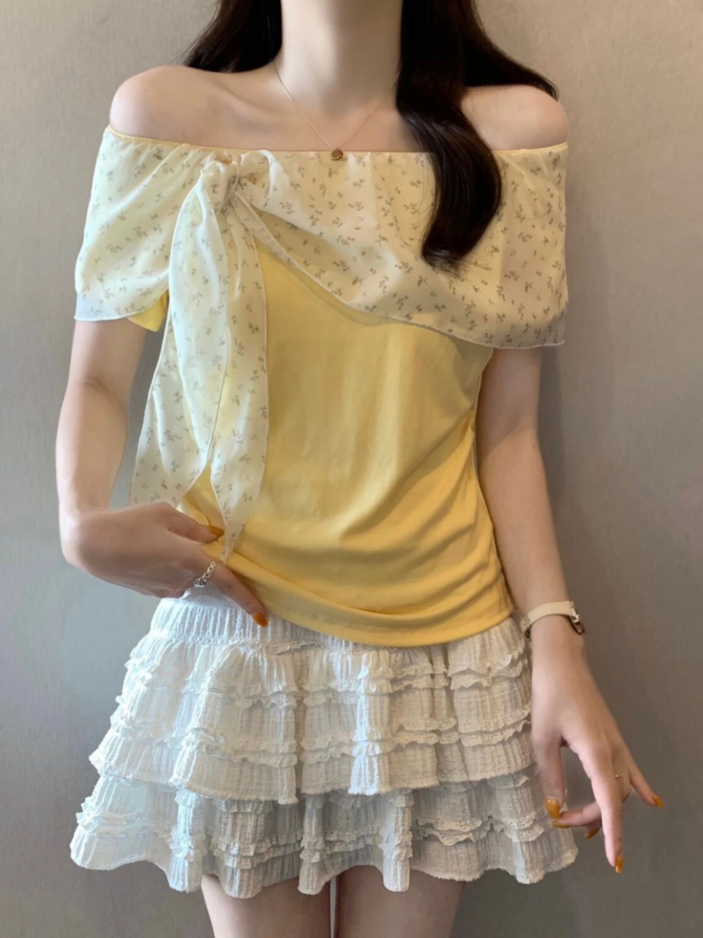 Shoulder Bared One Shoulder Short Sleeve T Shirt Women Summer 2026 Large Size Beautiful Short Top Floral Print Korean Style L...