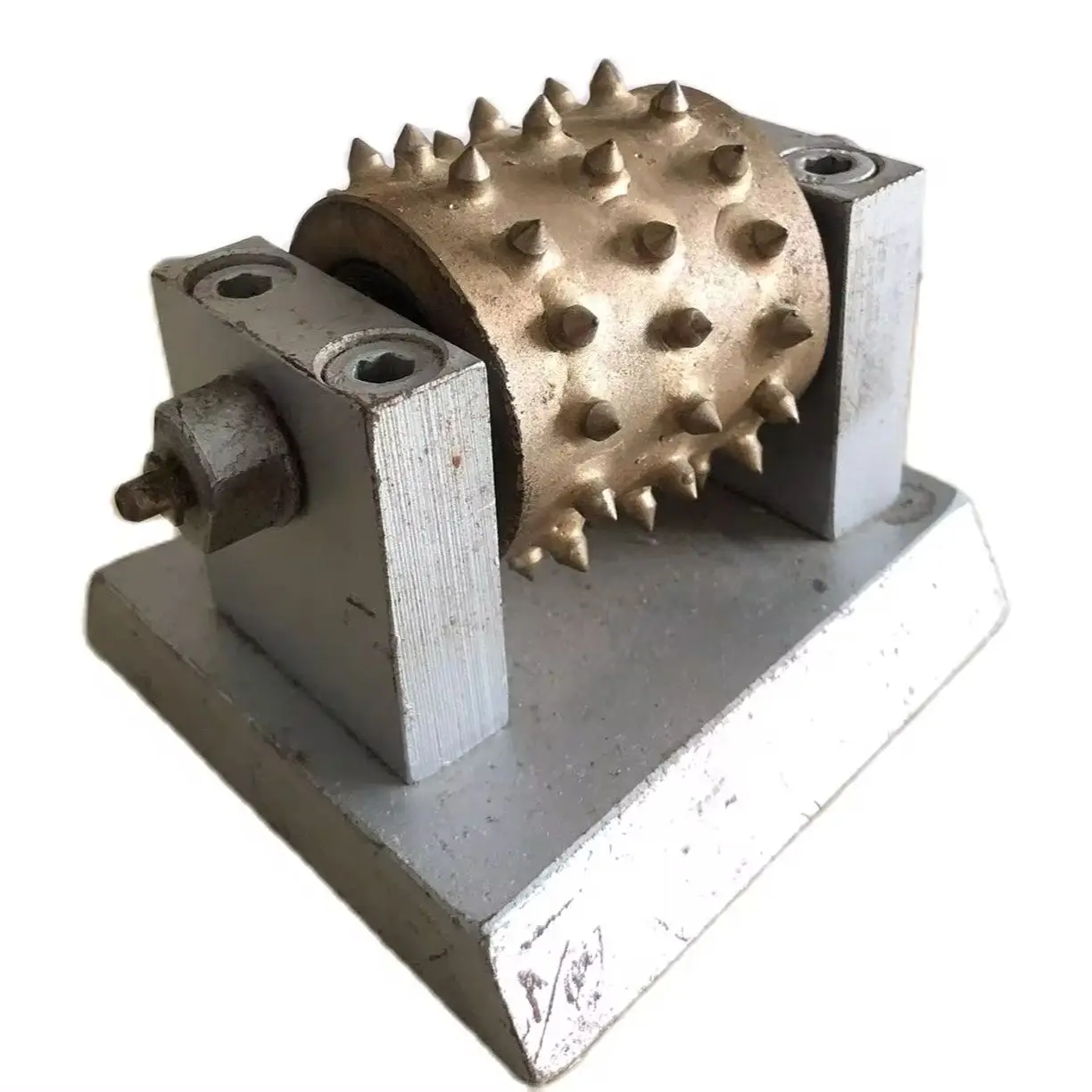 Frankfurt Diamond Bush Hammer Roller Segments Bush Hammer Grinding Wheel For Granite Marble Stone Grinder Hammer Grinding Head