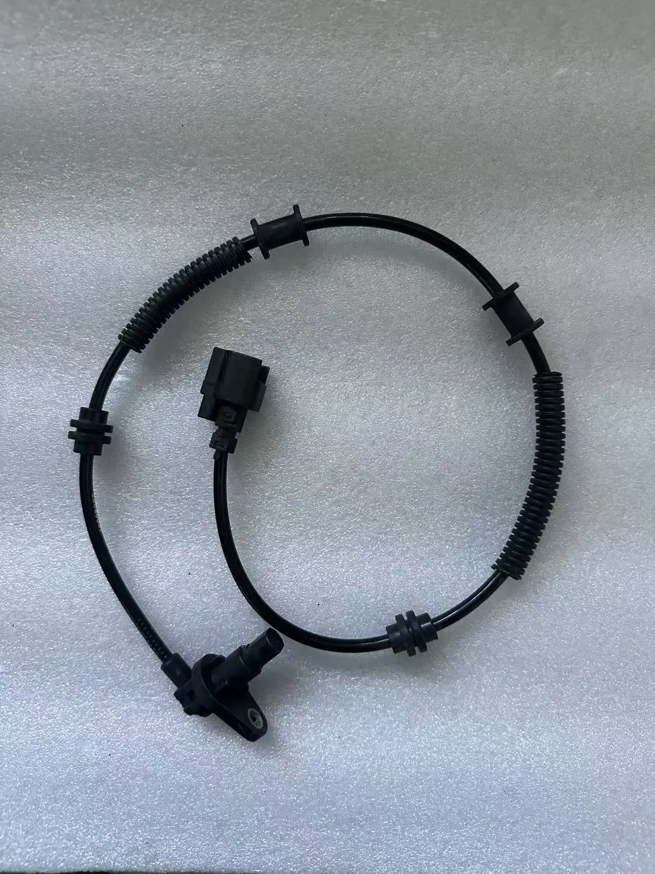 

ABS Sensor Wheel Speed Front 4892009101 For Ssangyong Actyon Kyron Actyon Sports II Rexton 2WD