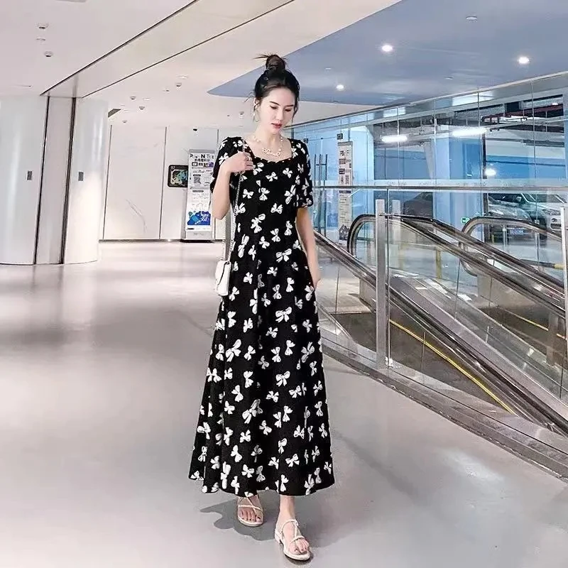 Women's Floral Dress Bubble Short Sleeve Square Neck Slimming Long Skirt Streetwear Maxi Dress for Women Vestidos