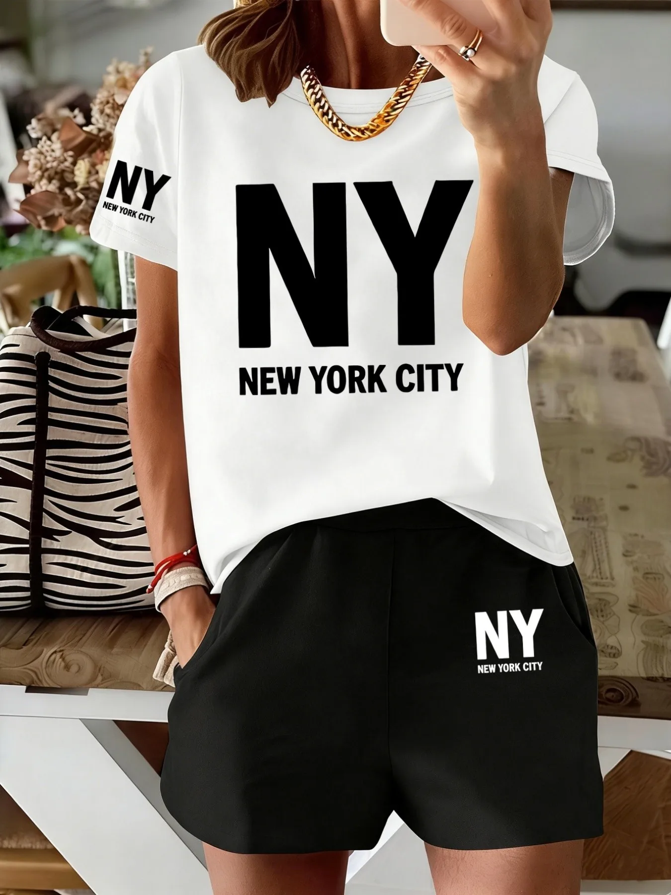 Summer Women's Suit with Letter Print lightweight Breathable Casual and Fashionable Streetwear Clothing