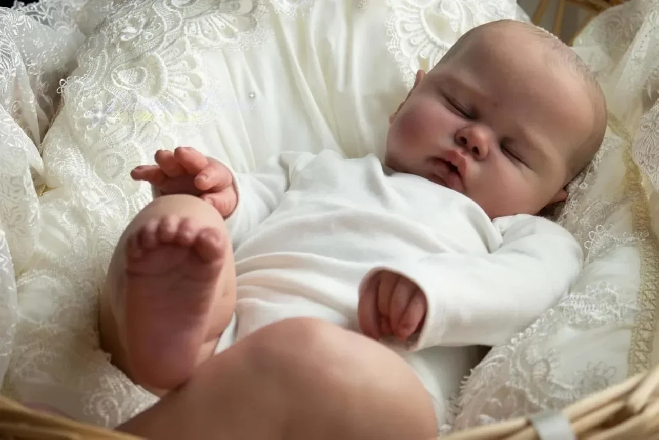 Corps de gril doux endormi pour tout-petit, cheveux peints à la main, bébé garçon au beurre réaliste, veines visibles, 514 le, 24 po