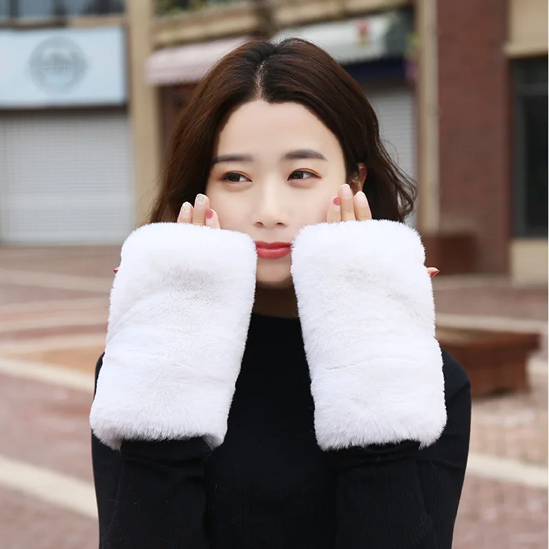 Winter half finger gloves imitation rabbit fur gloves for schoolgirl with velvet cuff Korean fashion furry mittens C042