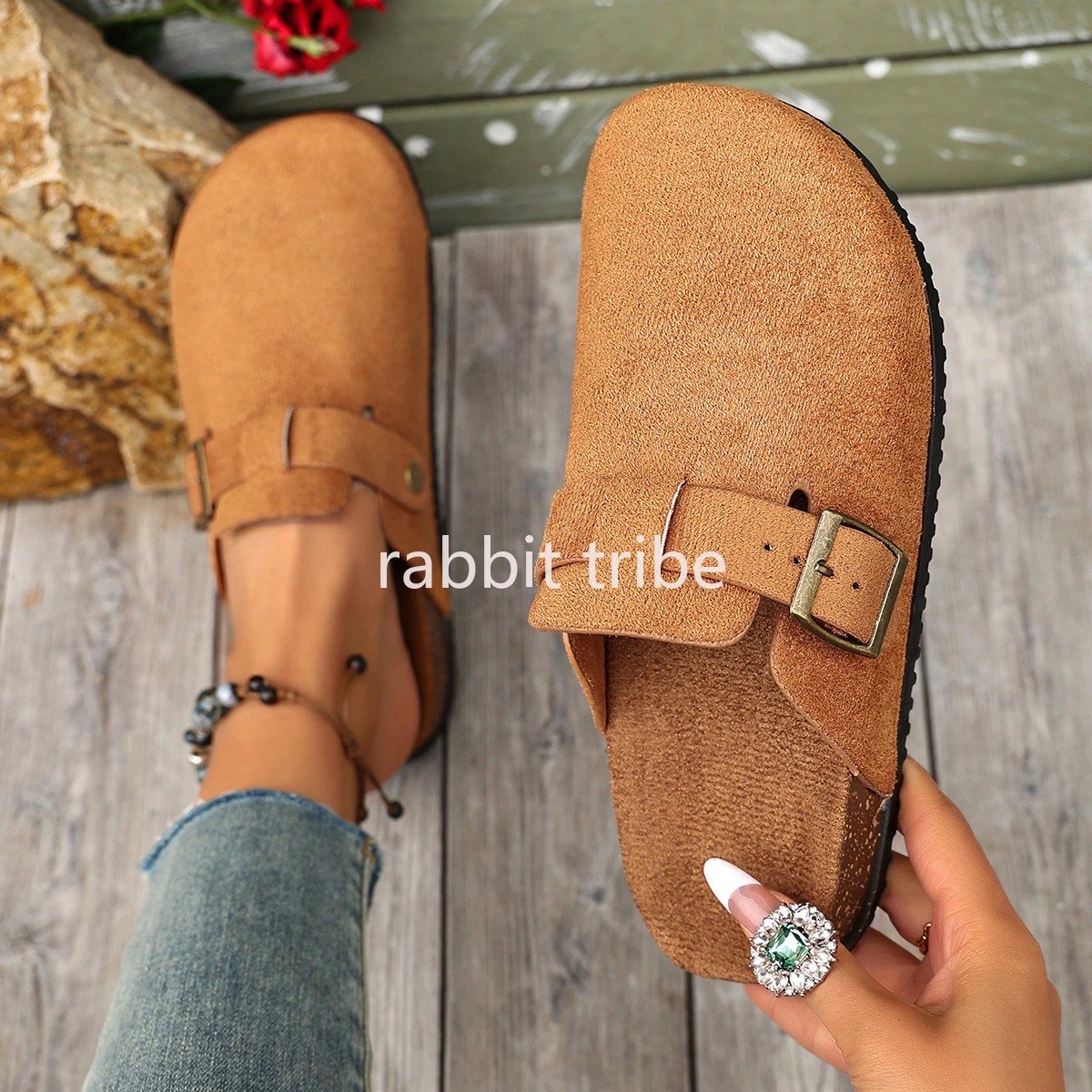 

Новые модные женские туфли с пряжкой на плоской подошве, замшевые женские туфли, повседневные домашние полутапочки с круглым носком, роскошная женская обувь