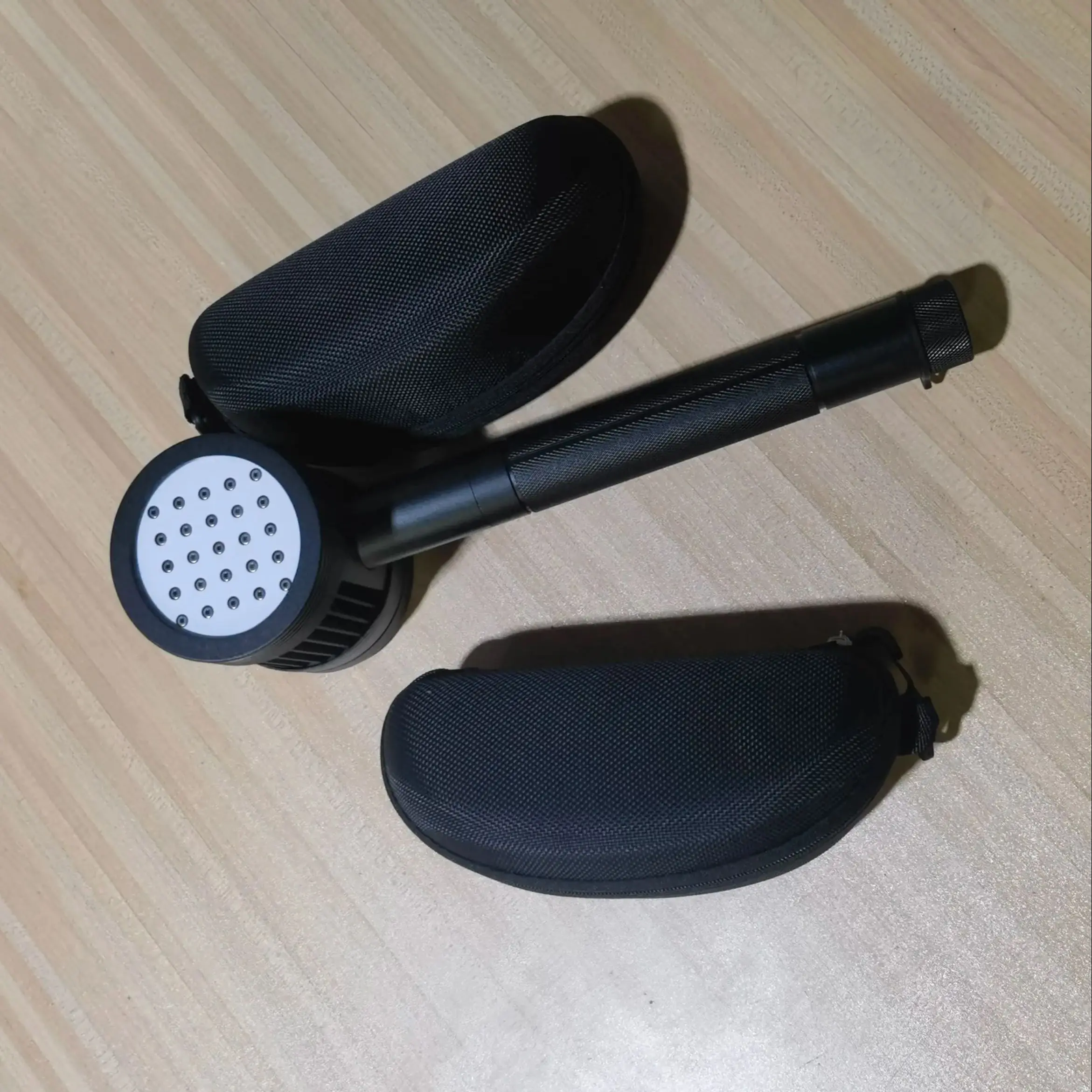 

Профессиональное домашнее холодное лазерное устройство, 19 красных + 5 ИК-лазерных диодов, перезаряжаемых для эффективного облегчения боли в суставах и мышцах